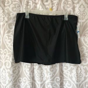 NWT Black swim skirt